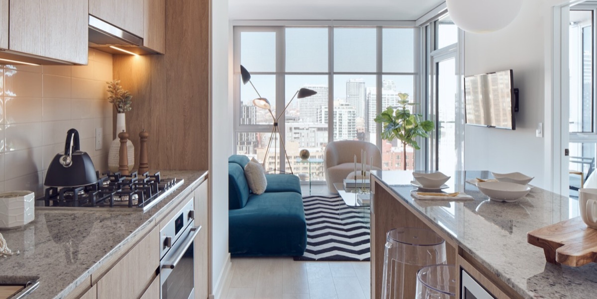 369 Grand, River North