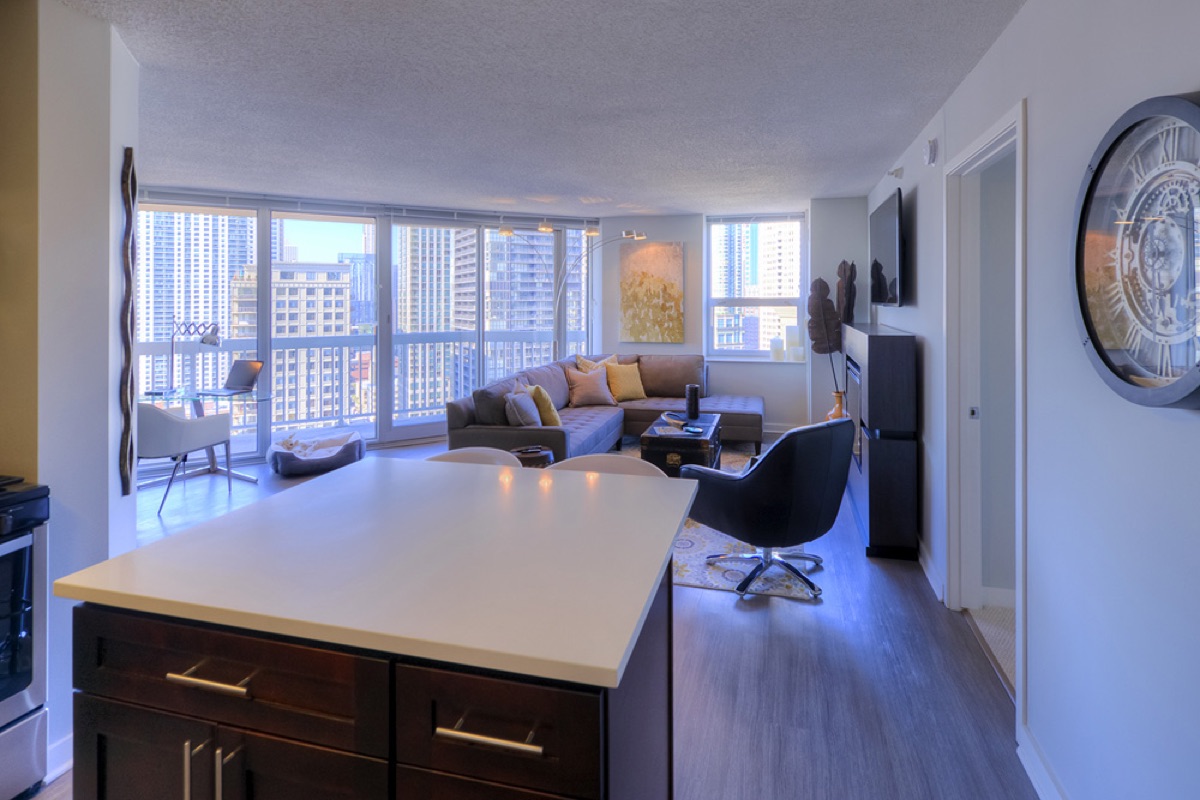 Grand Plaza, River North